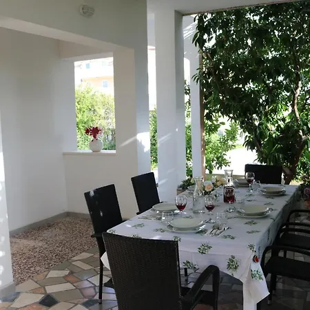 Ilma Apartamento Trogir